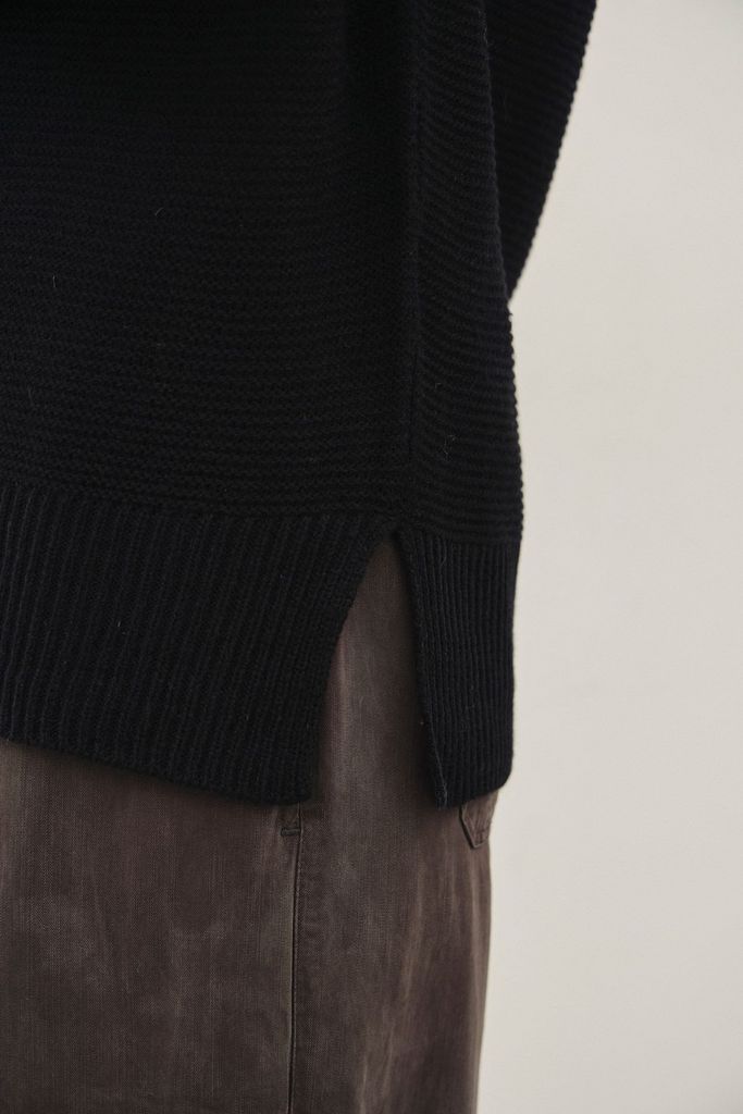 61671 / BLACK