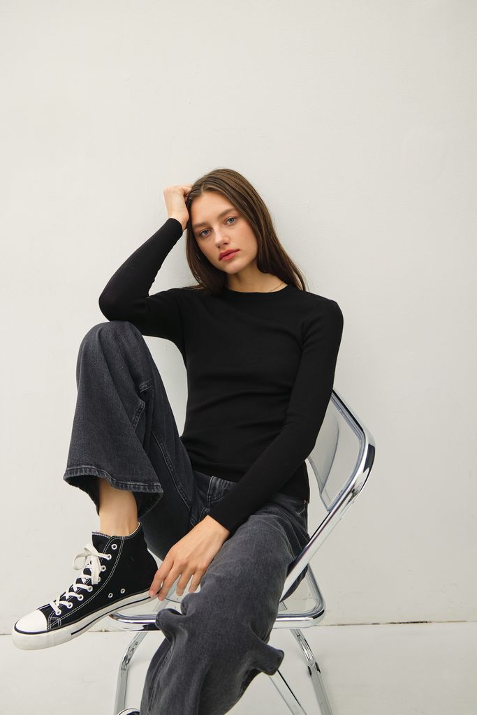 63704 / BLACK