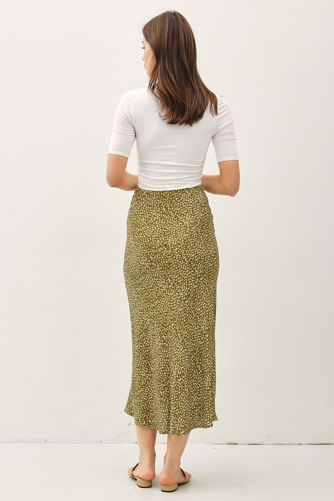 71120 / OLIVE