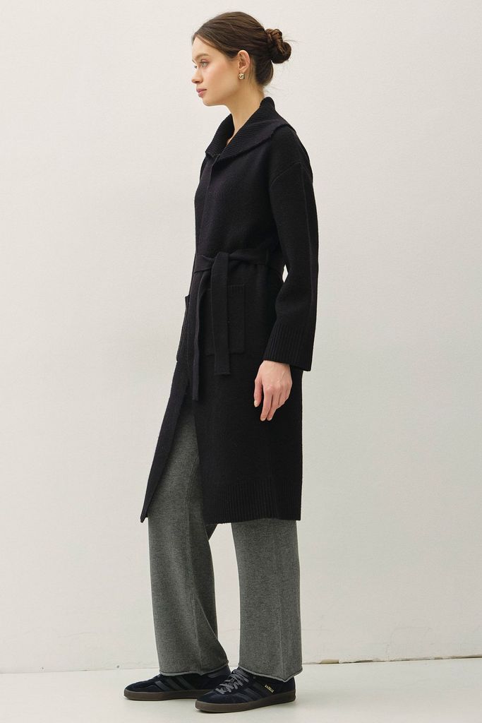 64250 / BLACK