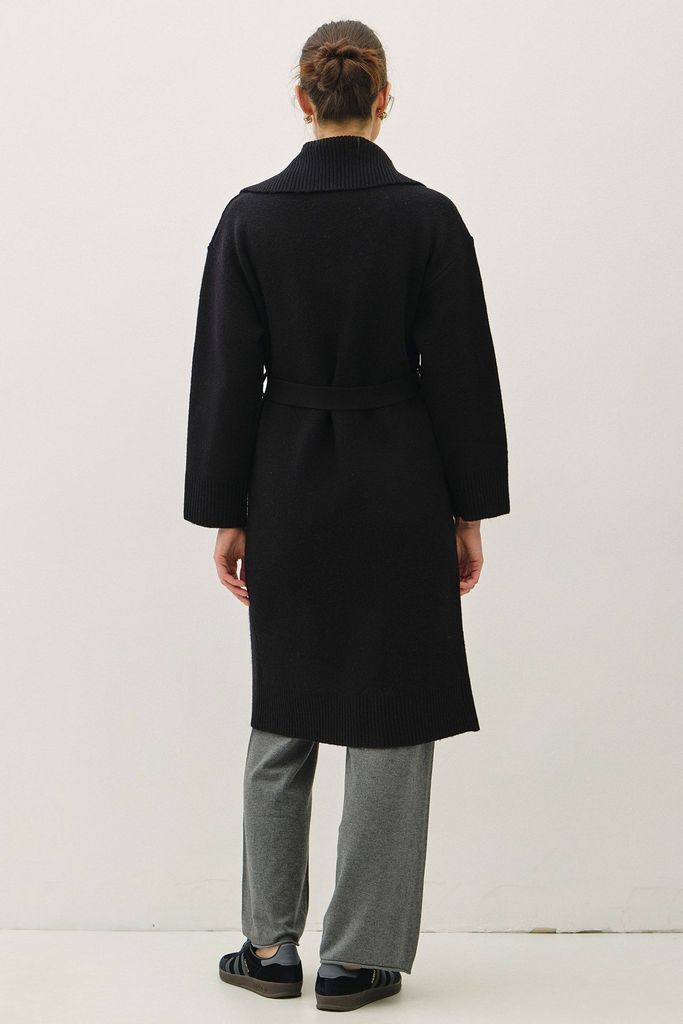 64250 / BLACK