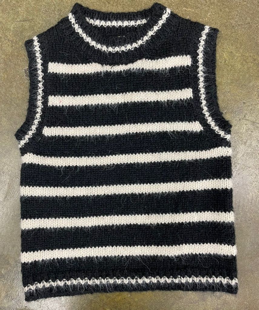 63924 / BLACK