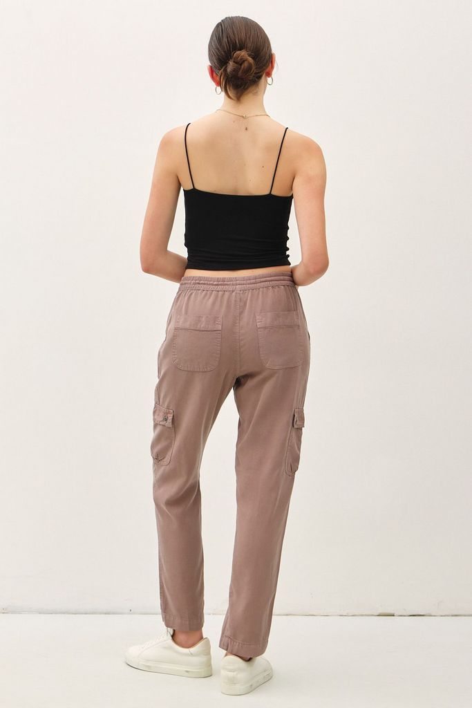 42494 / COCOA BROWN