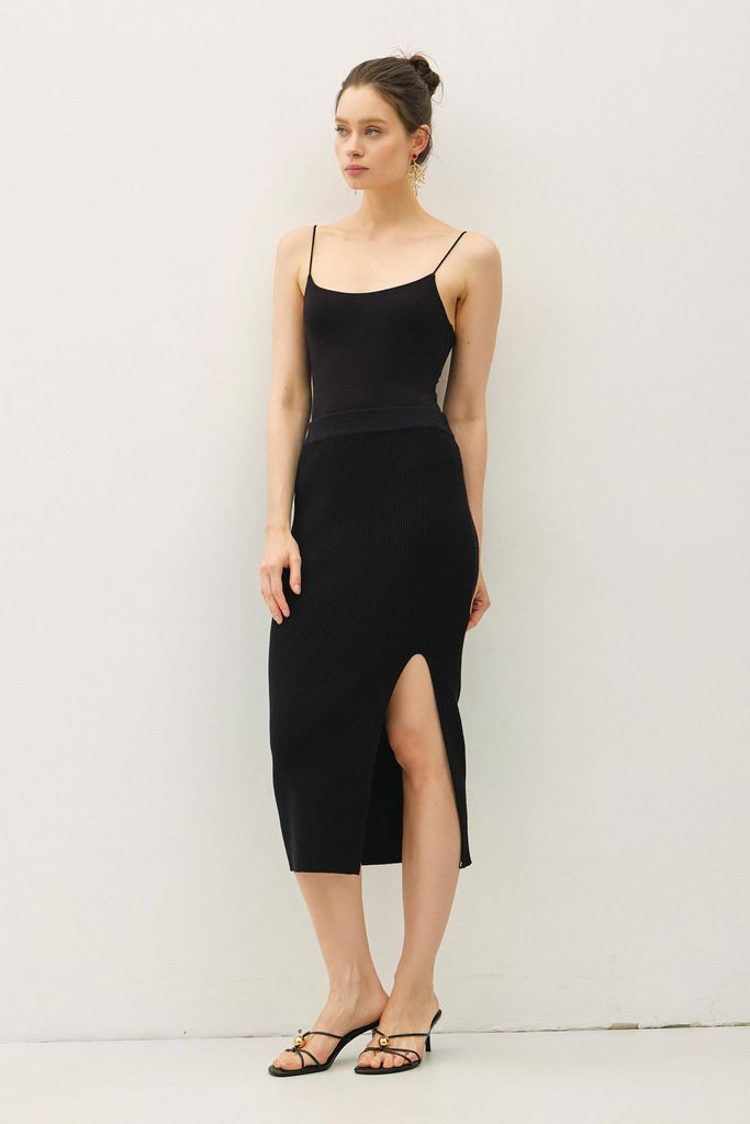 64561 / BLACK