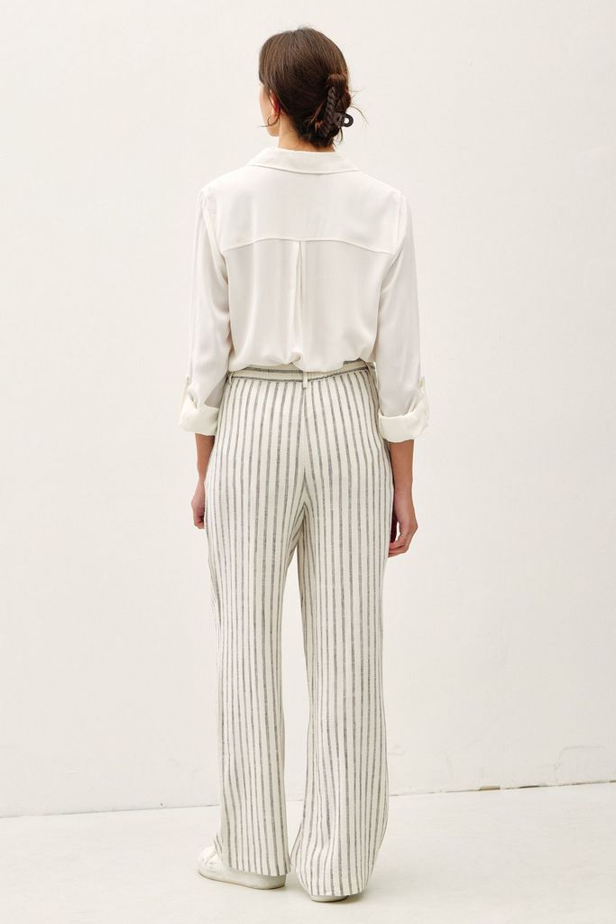 42740 / IVORY