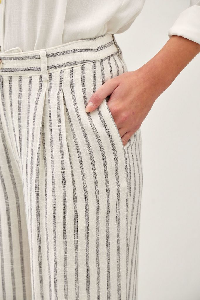 42740 / IVORY