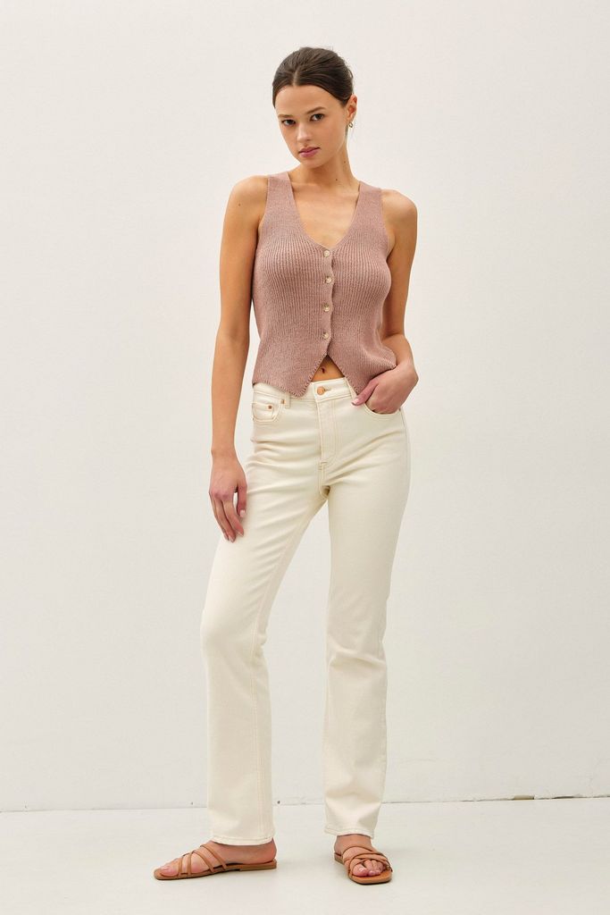 64879 / MAUVE