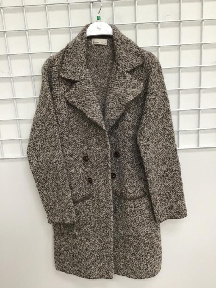 65240 / BROWN
