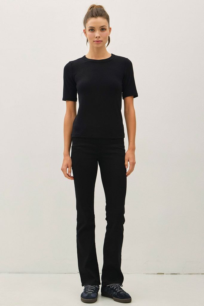 19746 / BLACK