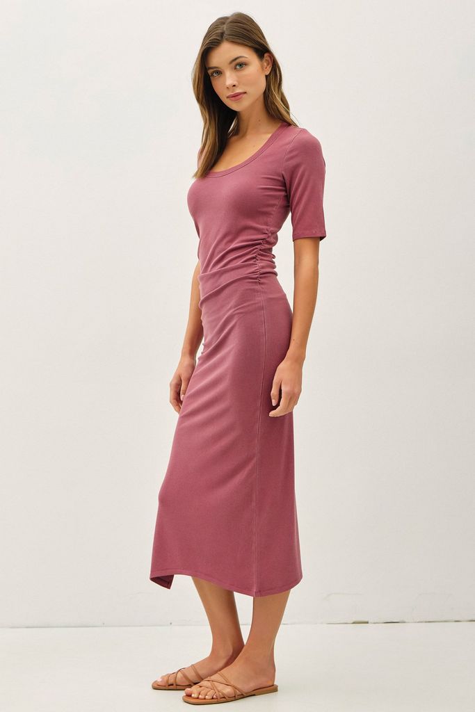83162 / FADED WINE