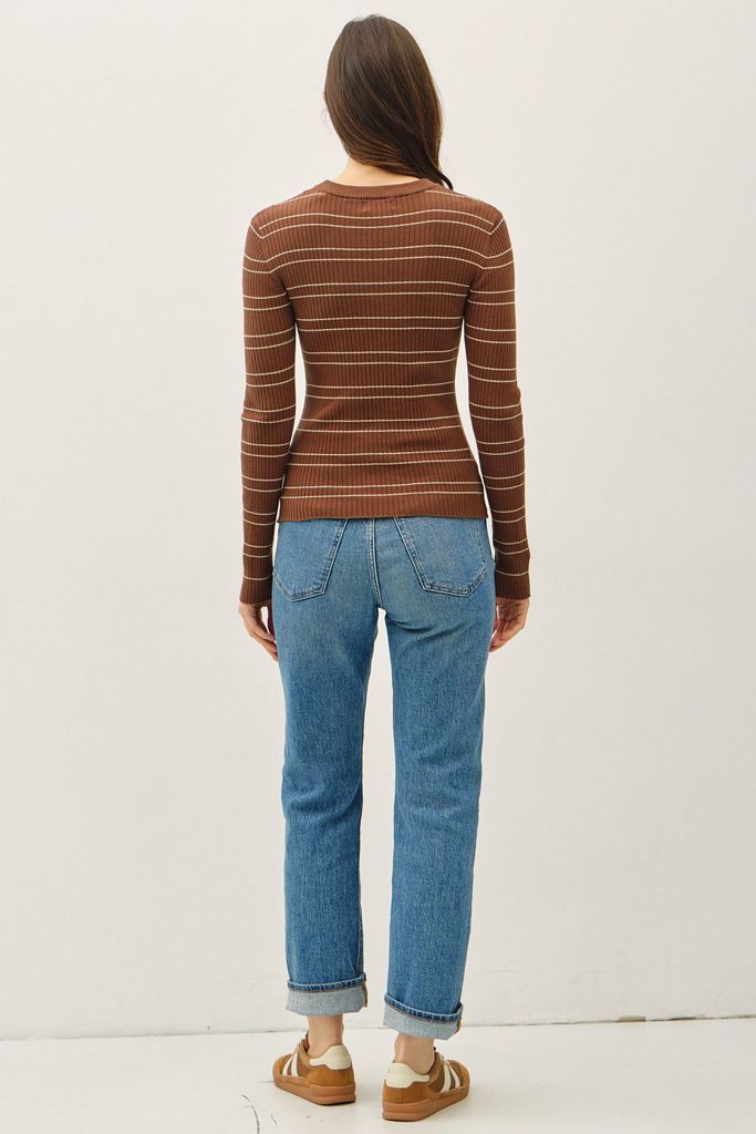 65282 / BROWN