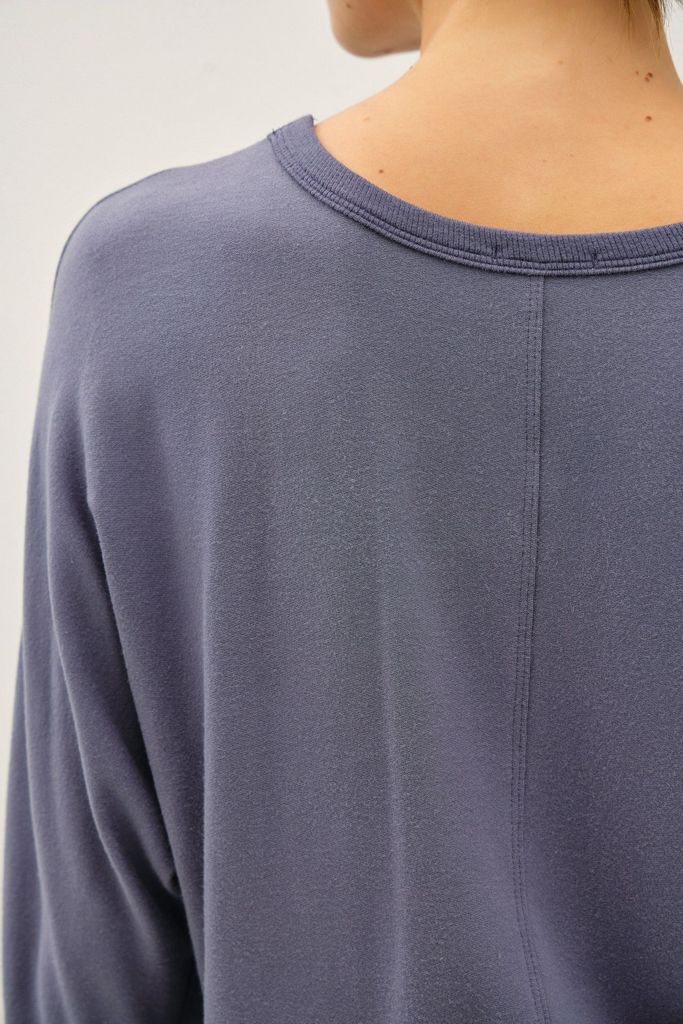 19738 / CHARCOAL BLUE