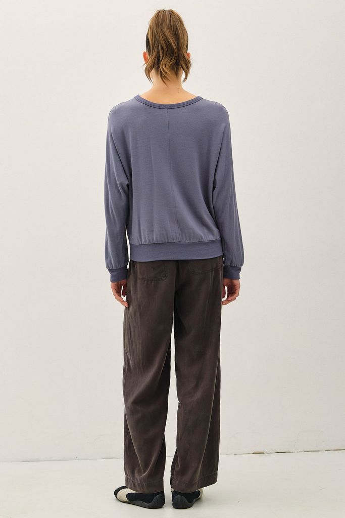 19738 / CHARCOAL BLUE