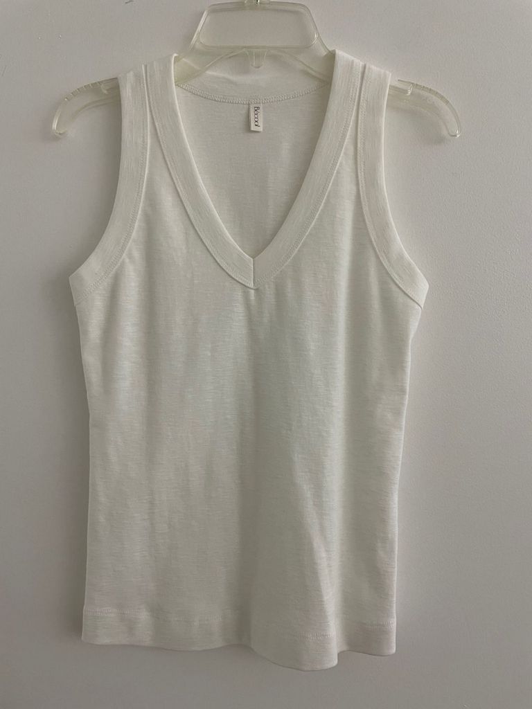 19826 / WHITE